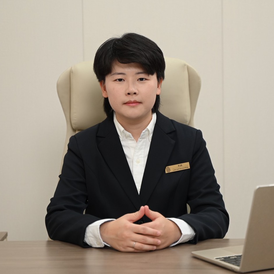 คุณวิชญาพร ชนาธินาถ